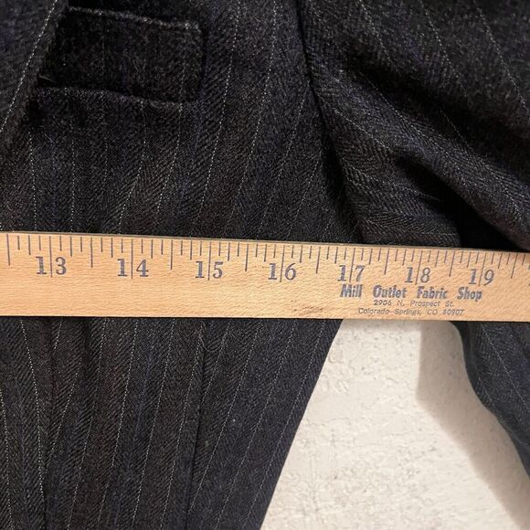 Vintage Peabody House Womens Size 7/8 Wool Blazer Grey Pinstripe Office Siren - Picture 8 of 9
